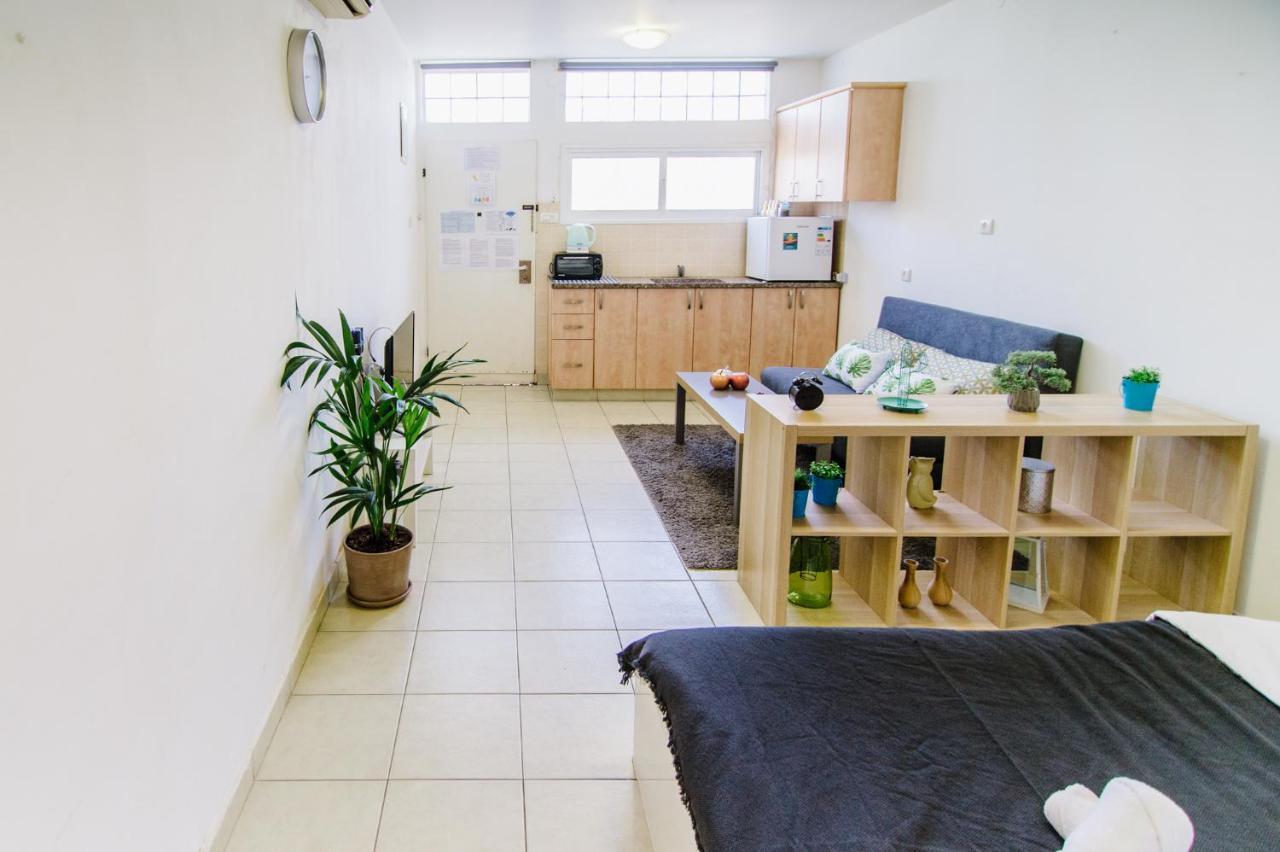 Carmel Market Apartments - By Comfort Zone Tlv Тел Авив Екстериор снимка